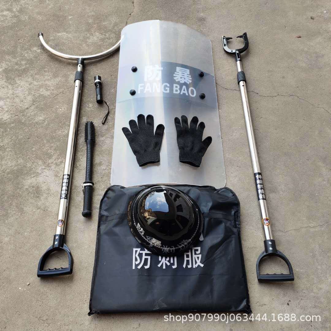 防暴器材营销策略危机公关舆情监测机制