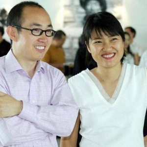 张欣每年从中国捞金16亿，转身去给美国捐款6亿