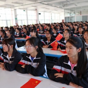 桂海潮：“我无比确定，读书真的可以改变命运”