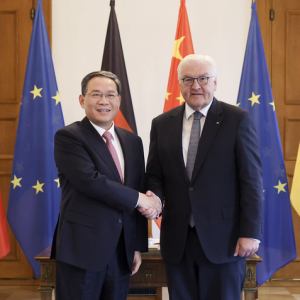 李强会见德国总统施泰因迈尔