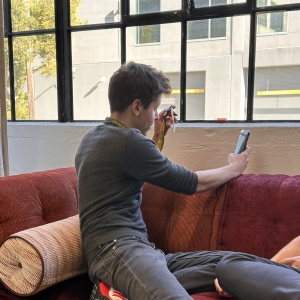 奥特曼晒OpenAI访客证：第一次也是最后一次戴这个