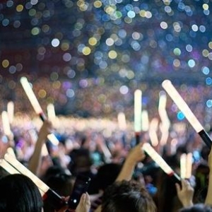 买《孙子兵法》、穿马面裙，文化消费记录年轻人的2023