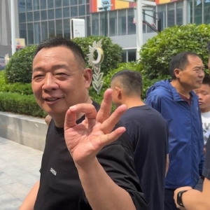 胖东来调改永辉超市：人潮涌动背后的舆情分析与商业启示