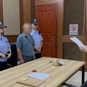 舆情分析视角：硬币偿还欠款引发法律争议